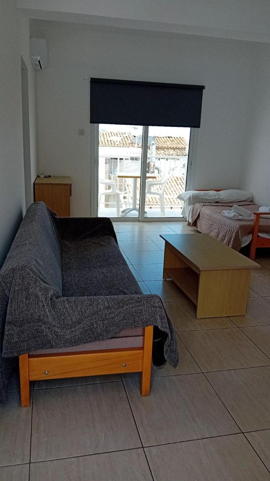 Napa Charles Apts Ayía Nápa Extérieur photo